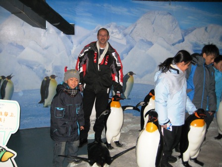 Klaus bei den Pinguinen