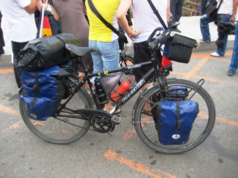 Mit diesem Fahrrad ist er nach Changchun gekommen