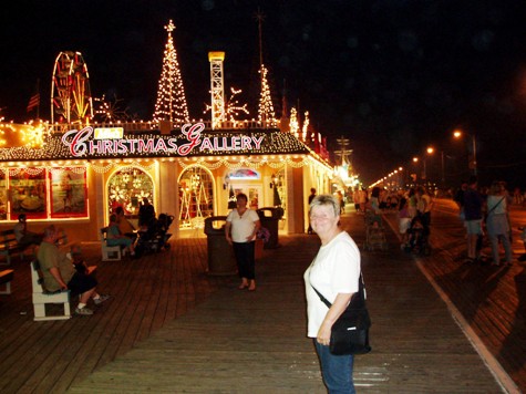 Weihnachtsmarkt im Sommer